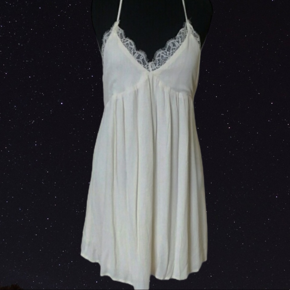 NWT Lucca Couture Lace Off White Mini Dress - Picture 3 of 6